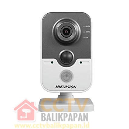 Hikvision IP Camera 1MP DS-2CD2410F-IW with wireless and night vision features.