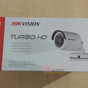 Hikvision outdoor CCTV camera with high-resolution imaging and IR night vision.