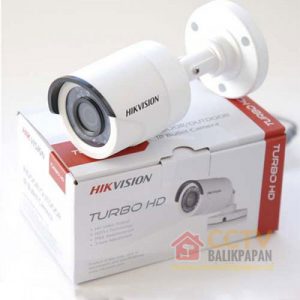 Hikvision outdoor 2MP CCTV camera for security surveillance.