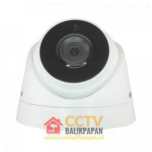 High-resolution outdoor Hikvision security camera for surveillance.