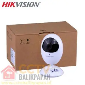 Hikvision IP Camera 1MP DS-2CV2U01FD-IW with 64GB storage, ideal for security monitoring.