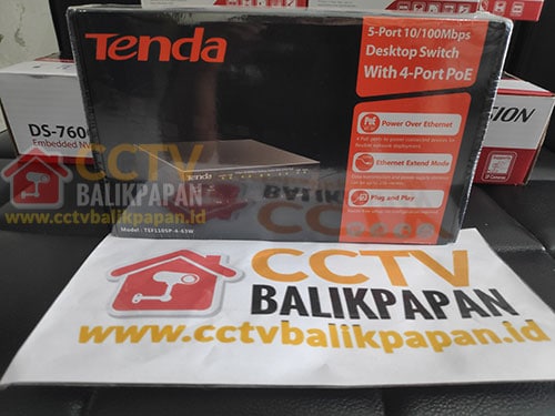 CCTV Hikvision 4 Kamera 3MP untuk pengawasan rumah dan bisnis. Instalasi mudah dan harga terjangkau.