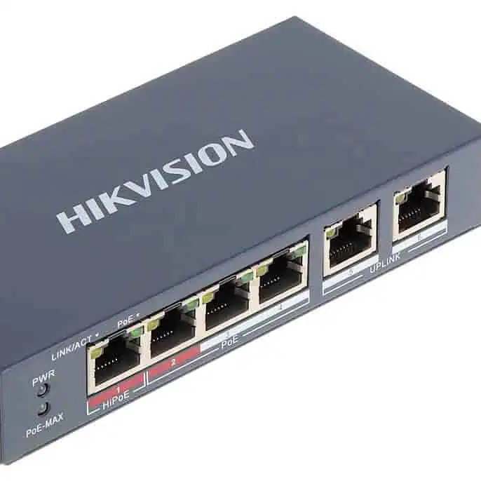 POE switch hub untuk instalasi CCTV dan perangkat jaringan lainnya.