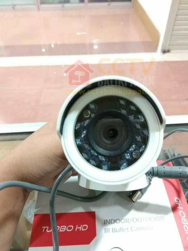 Outdoor CCTV Camera Hikvision 1 MP for surveillance security.