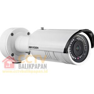 Hikvision 2MP IP Camera for surveillance in Balikpapan. High-resolution security camera with night v.