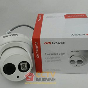 Outdoor Hikvision DS-2CE56C2T-IT1 security camera for surveillance.