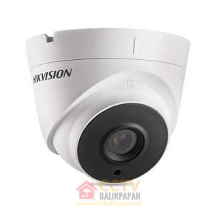 Outdoor 2MP Hikvision CCTV Camera for Security.