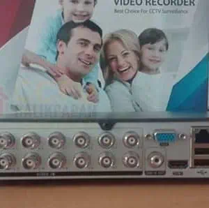 DVR SPC UVR 7816DM D5C3 16 CHANEL for CCTV surveillance systems.